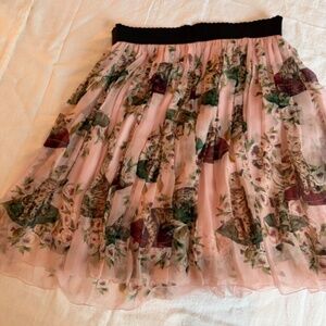 Dolce & Gabbana Light Pink/Blush Silk Cat Print Skirt with Lace and Satin Slip